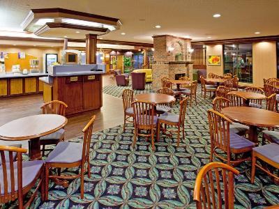 Express By Ihg Hotel Holland